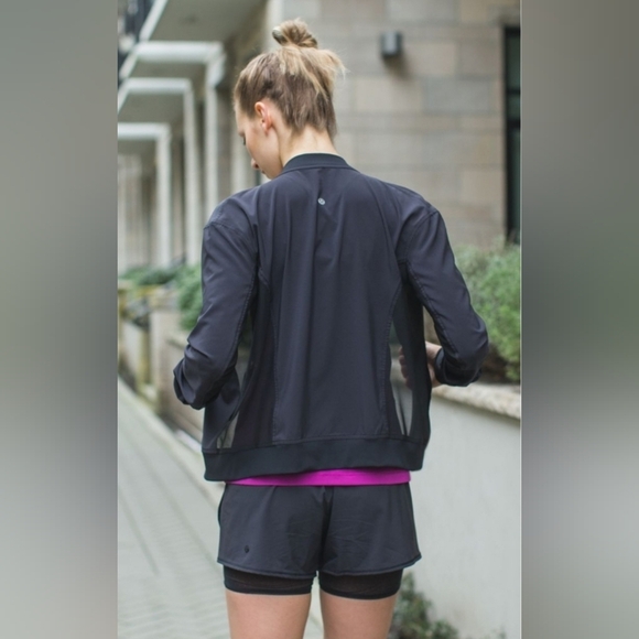 lululemon athletica Jackets & Blazers - Lululemon Noir Jacket II Black size 4 new no tag